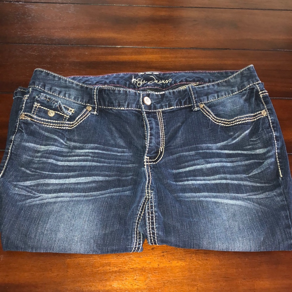 Women’s size 18 jean capris
